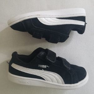 Puma Sneakers